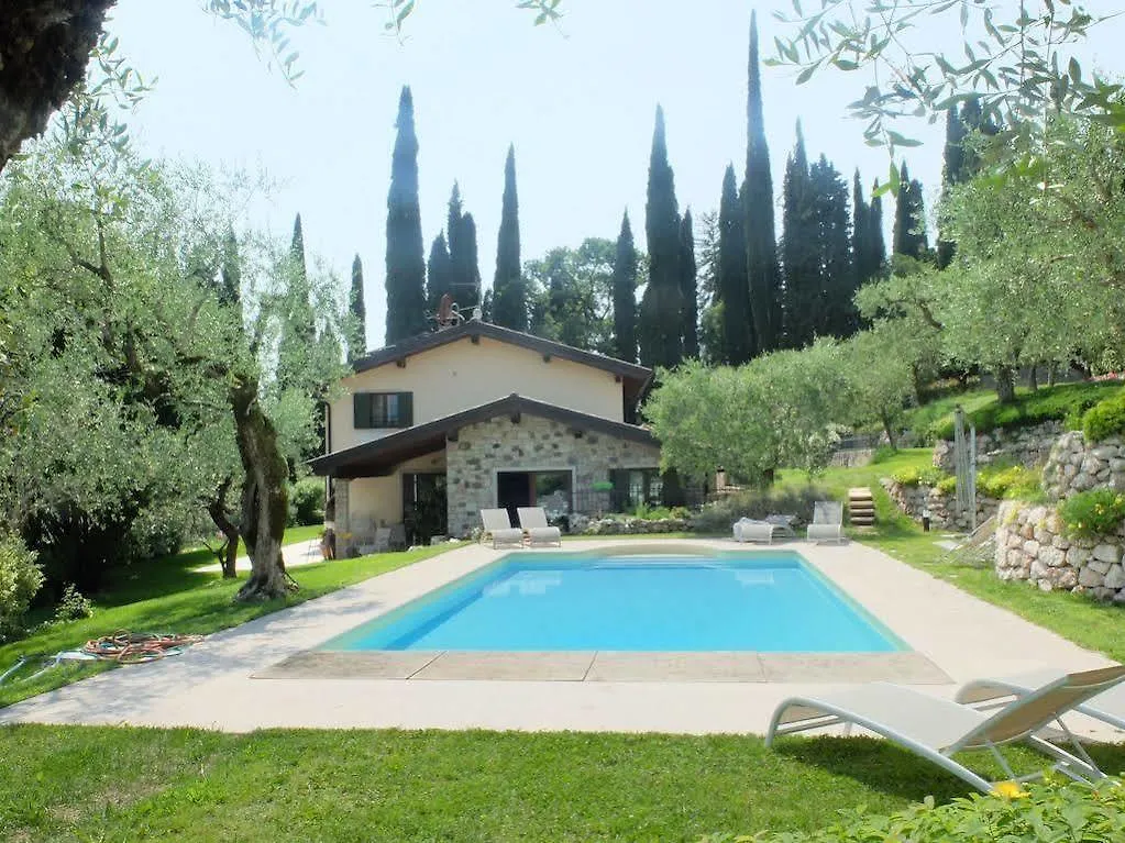 Garda & Golf Bed and Breakfast Caprino Veronese Italië