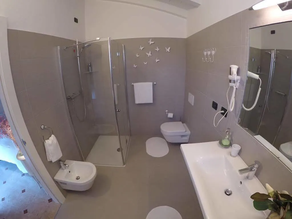 Garda & Golf Bed and Breakfast Caprino Veronese 4*,  Italië